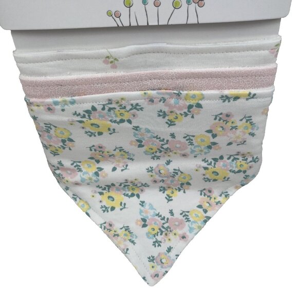 Starting Out Floral 3-Pack Bandana Bibs Pink Pastel Baby Girls Snap Closure NEW - Picture 3 of 9